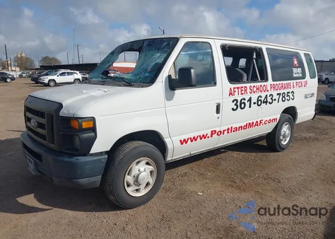2008 Ford E-350 Super Duty Xl/Xlt z USA, uszkodzony, nr VIN 1FBSS31L18DB39415